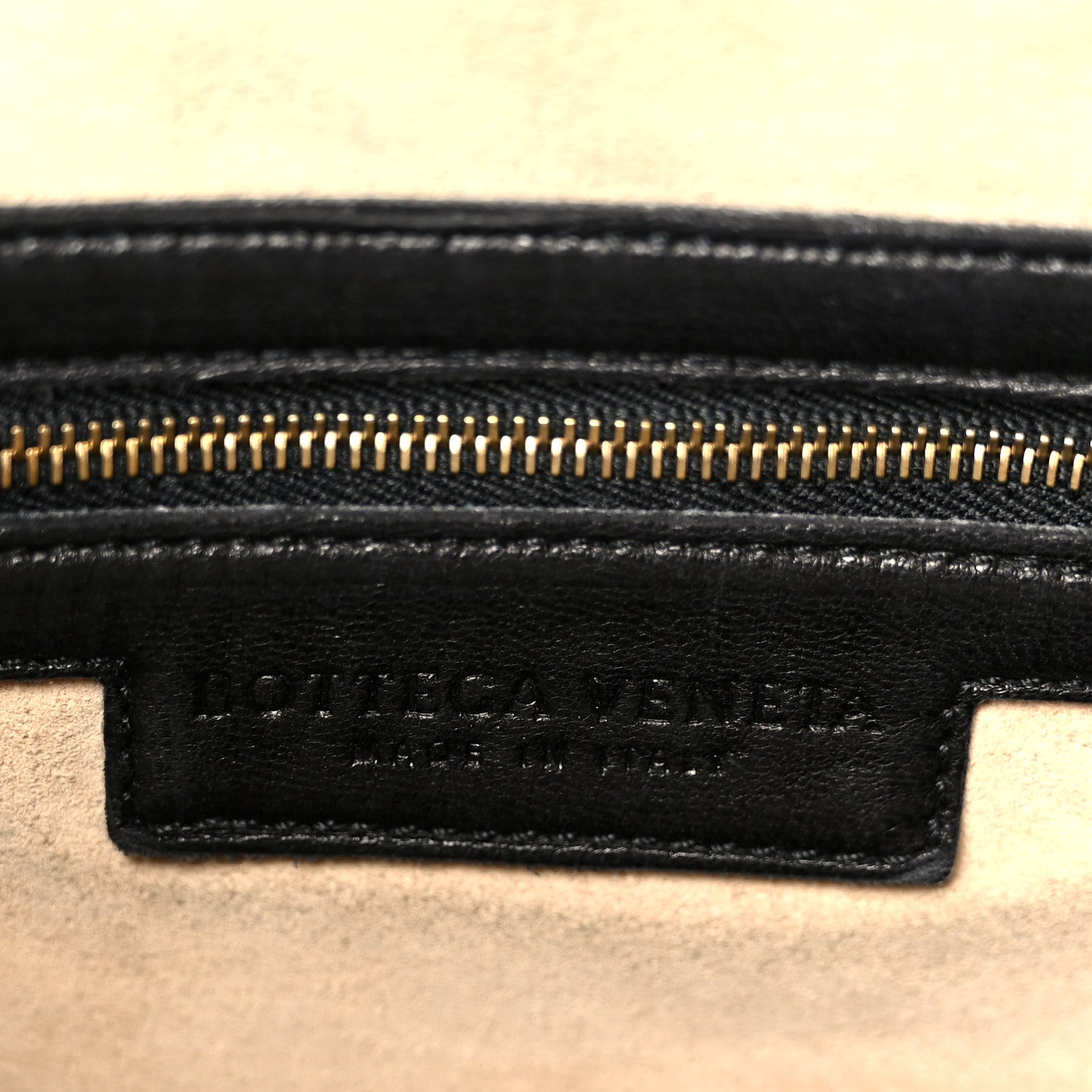 Bottega Veneta Nappa Intrecciato Medium Veneta Hobo Black 6 of 11