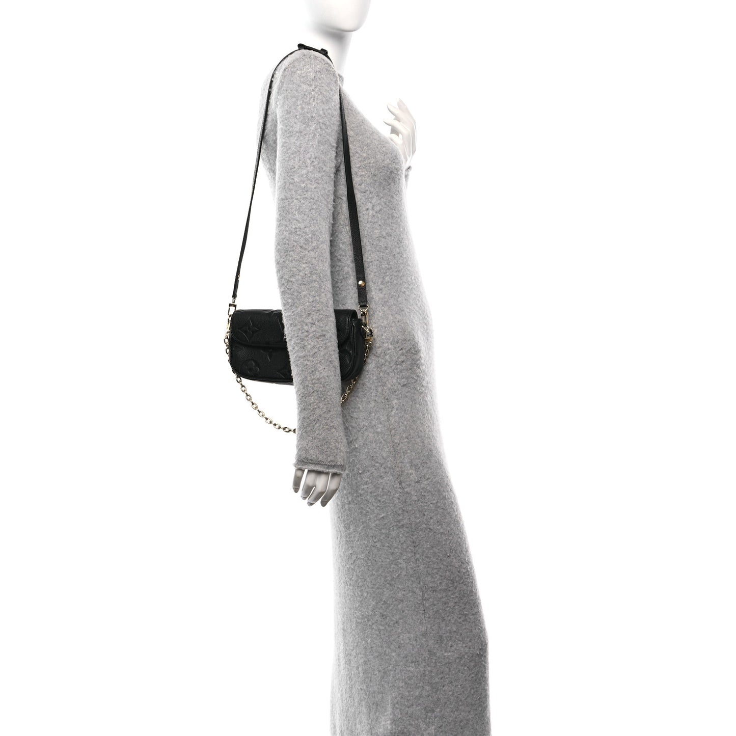 Empreinte Monogram Giant Ivy Wallet On Chain Black