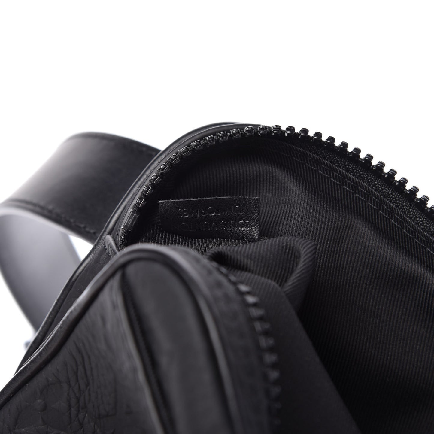 Taurillon Monogram Uniformes Solar Ray Soft Pochette Volga Belt Bag Black