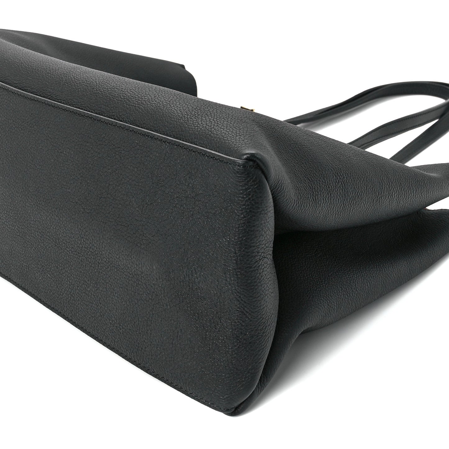 Grained Calfskin Lockme Shopper Black