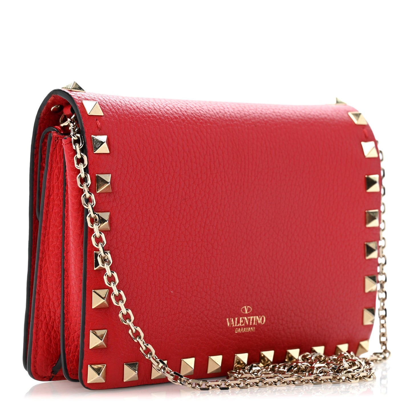 Pebbled Calfskin Rockstud Wallet on Chain Rouge Pur