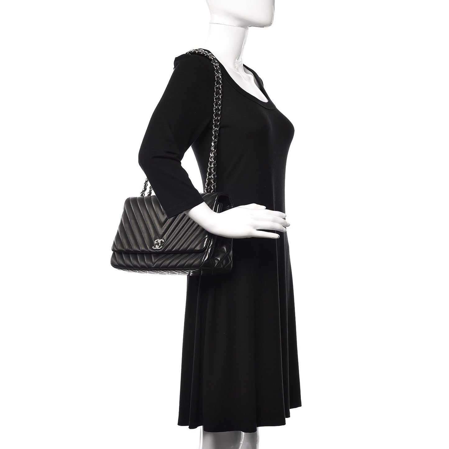 Lambskin Chevron Quilted Large Surpique Flap Black