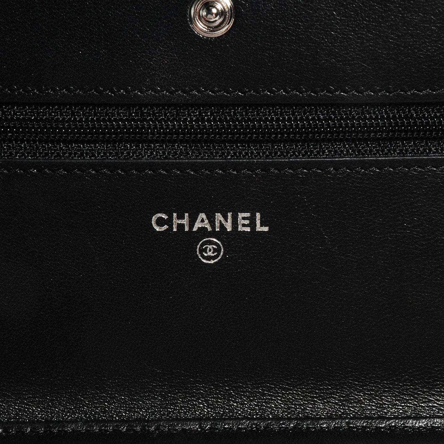 Lambskin Wallet on Chain WOC Black