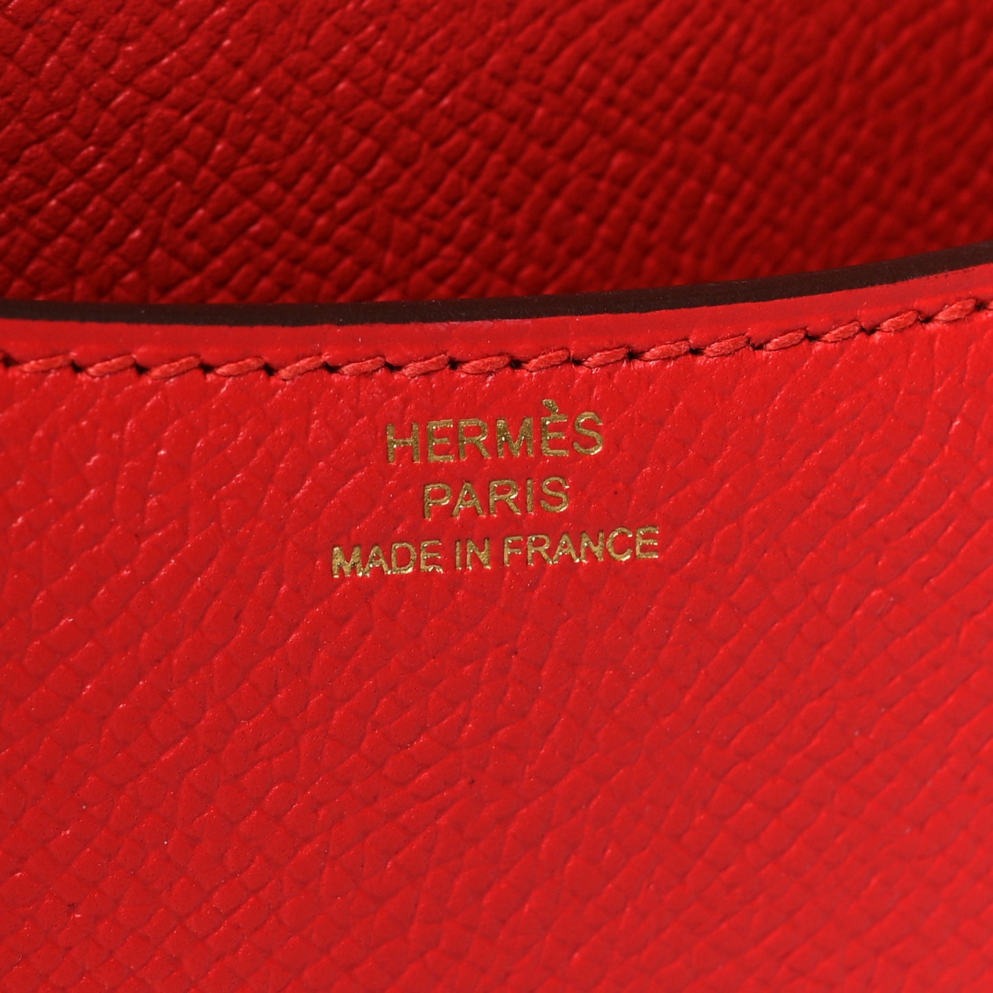Epsom Constance 18 Rouge de Coeur