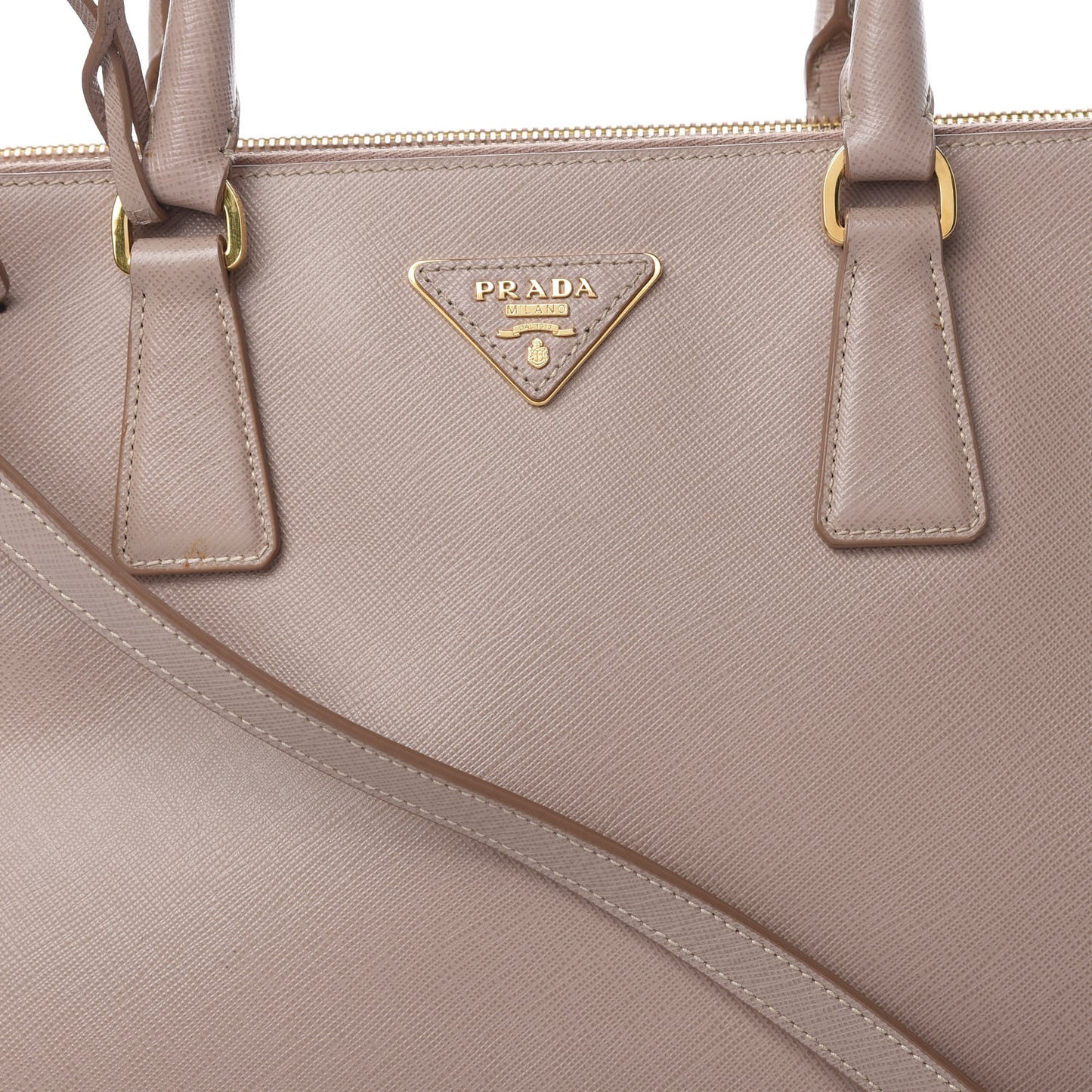 Saffiano Medium Galleria Double Zip Tote Cammeo