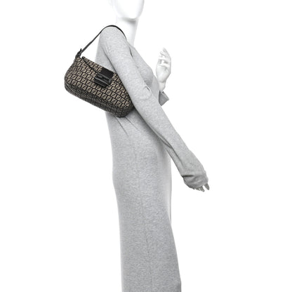 Fendi Zucchino Vitello Baguette Mogano Panna Bruciato 2 of 14