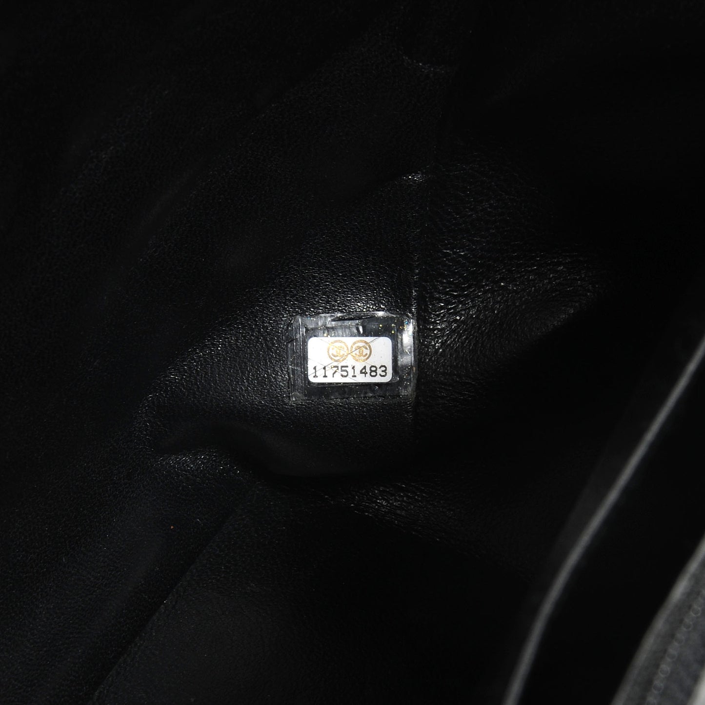 Distressed Patent Jumbo Single Flap Black