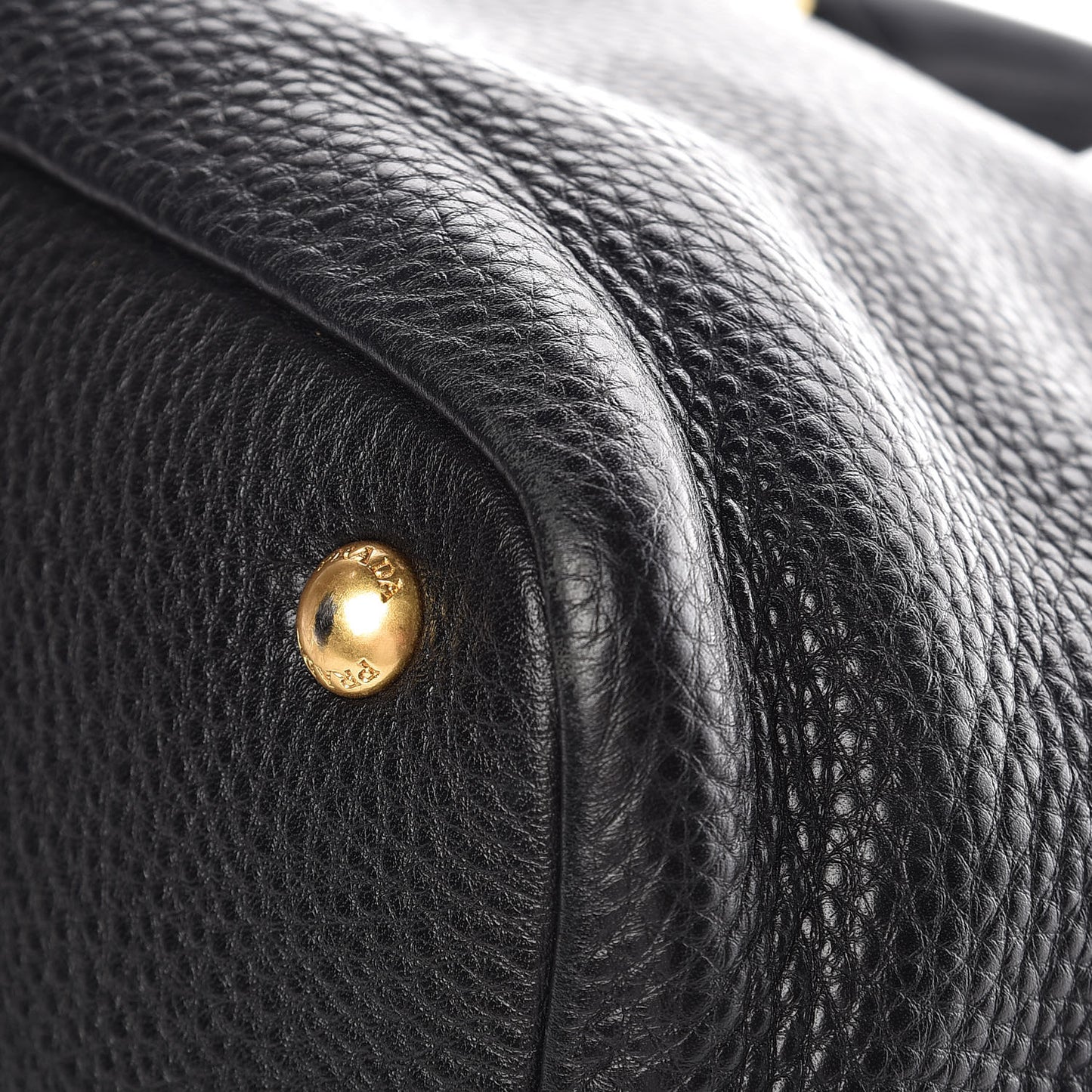 Vitello Daino Tote Black