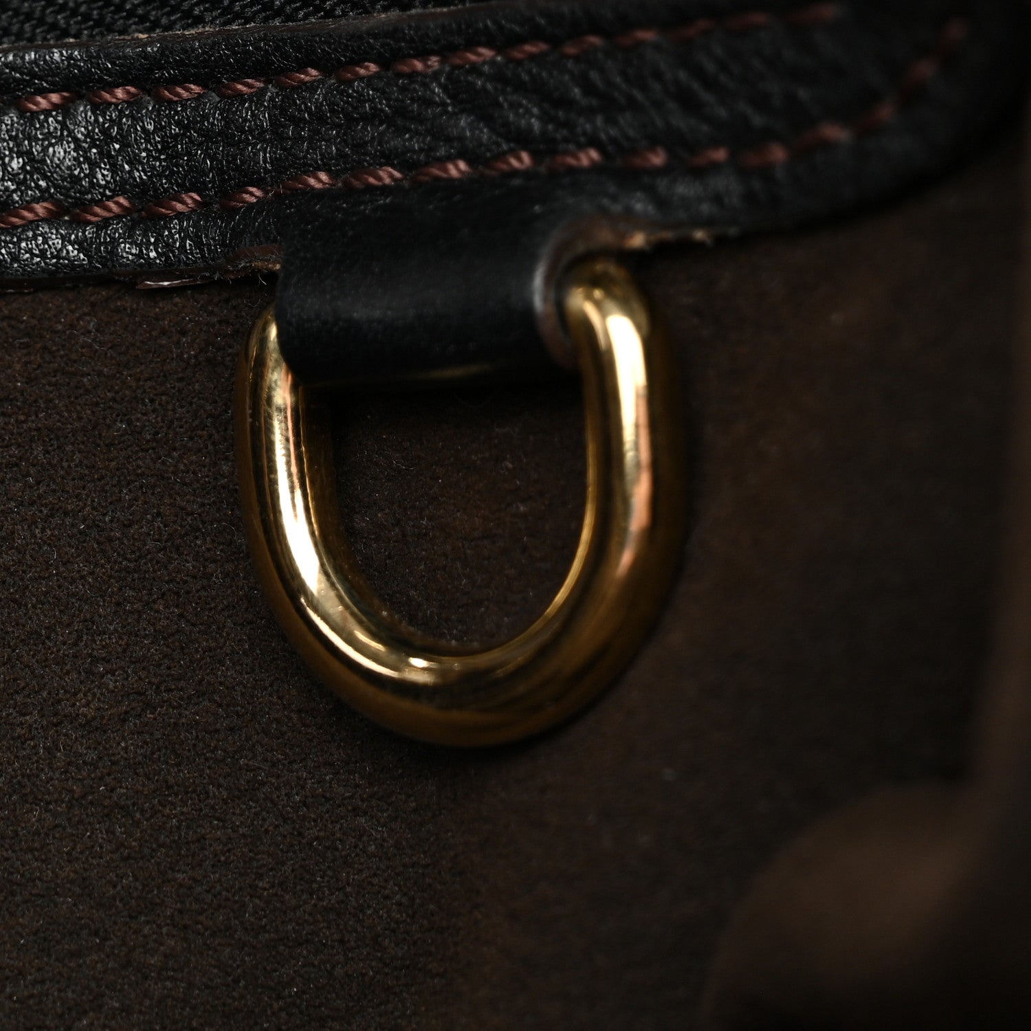 Louis Vuitton Mahina L Black 11 of 14