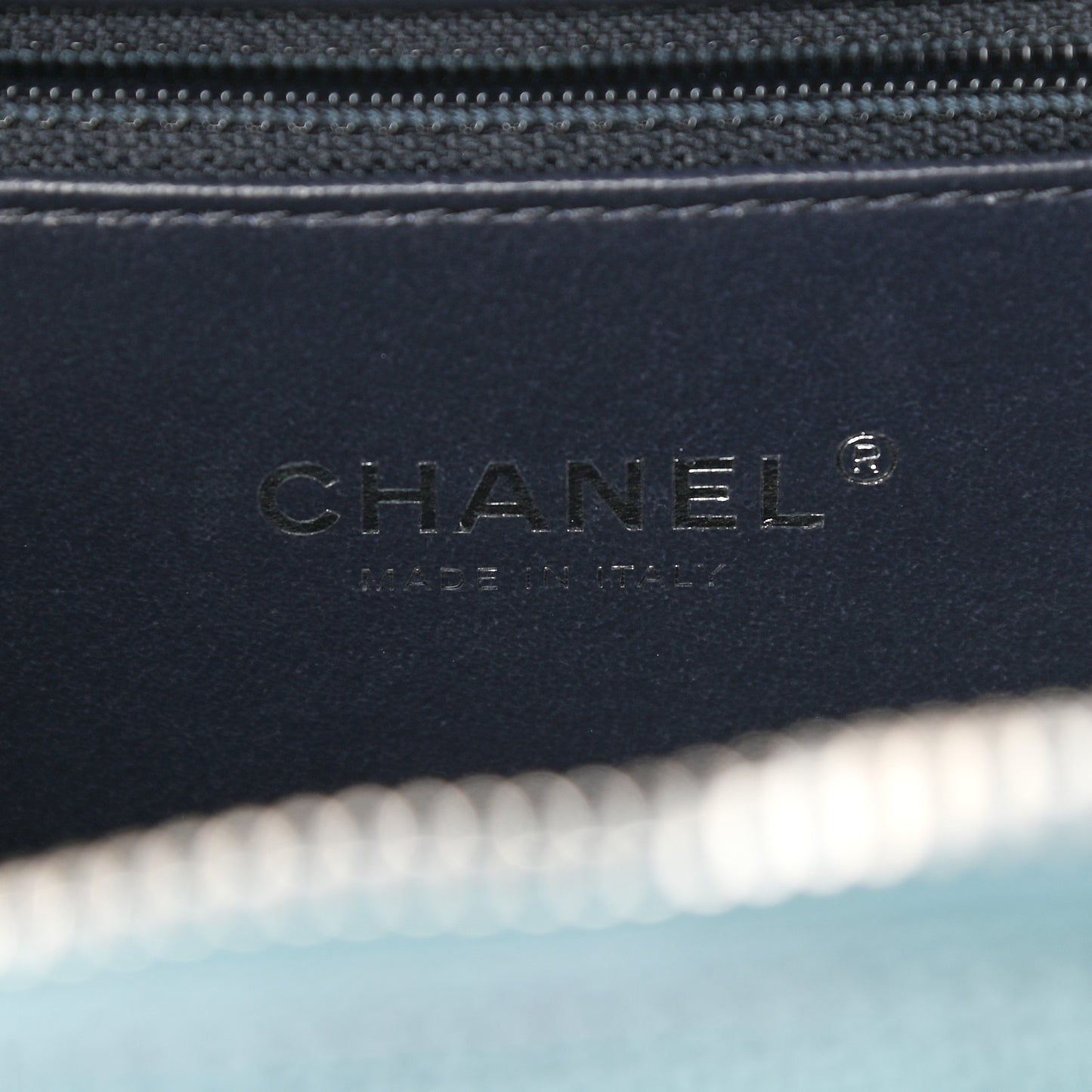 Iridescent Caviar Quilted Medium CC Filigree Vanity Case Dark Turquoise