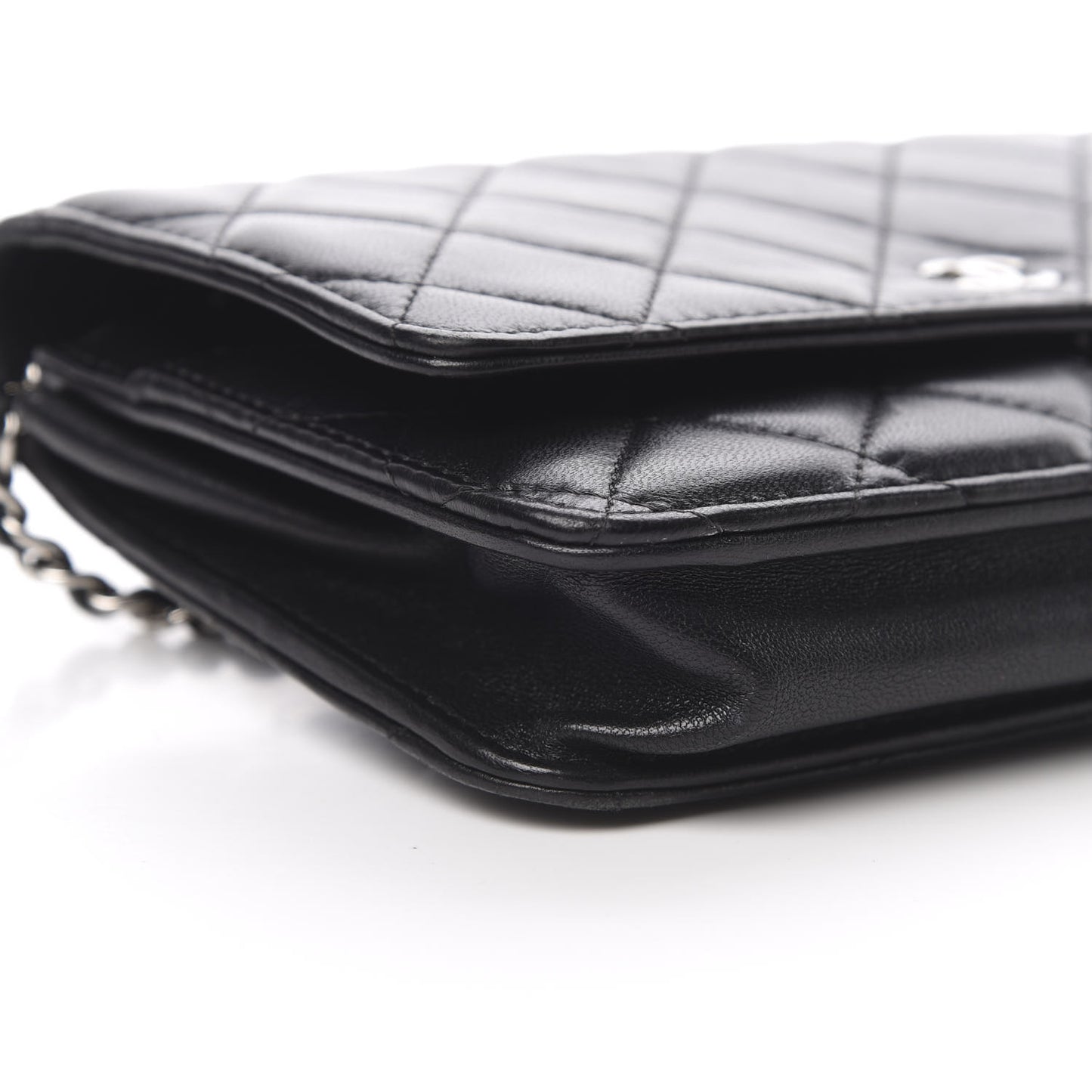 Lambskin Quilted Wallet On Chain WOC Black
