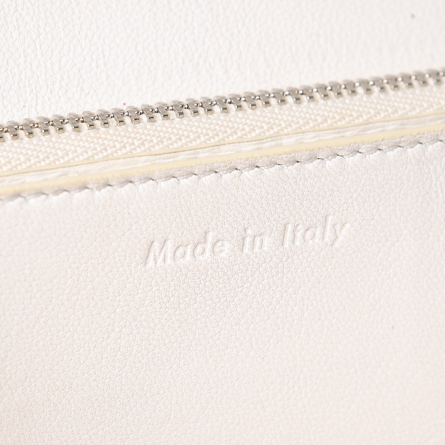 Liege Calfskin Medium Classic Box Flap Bag White