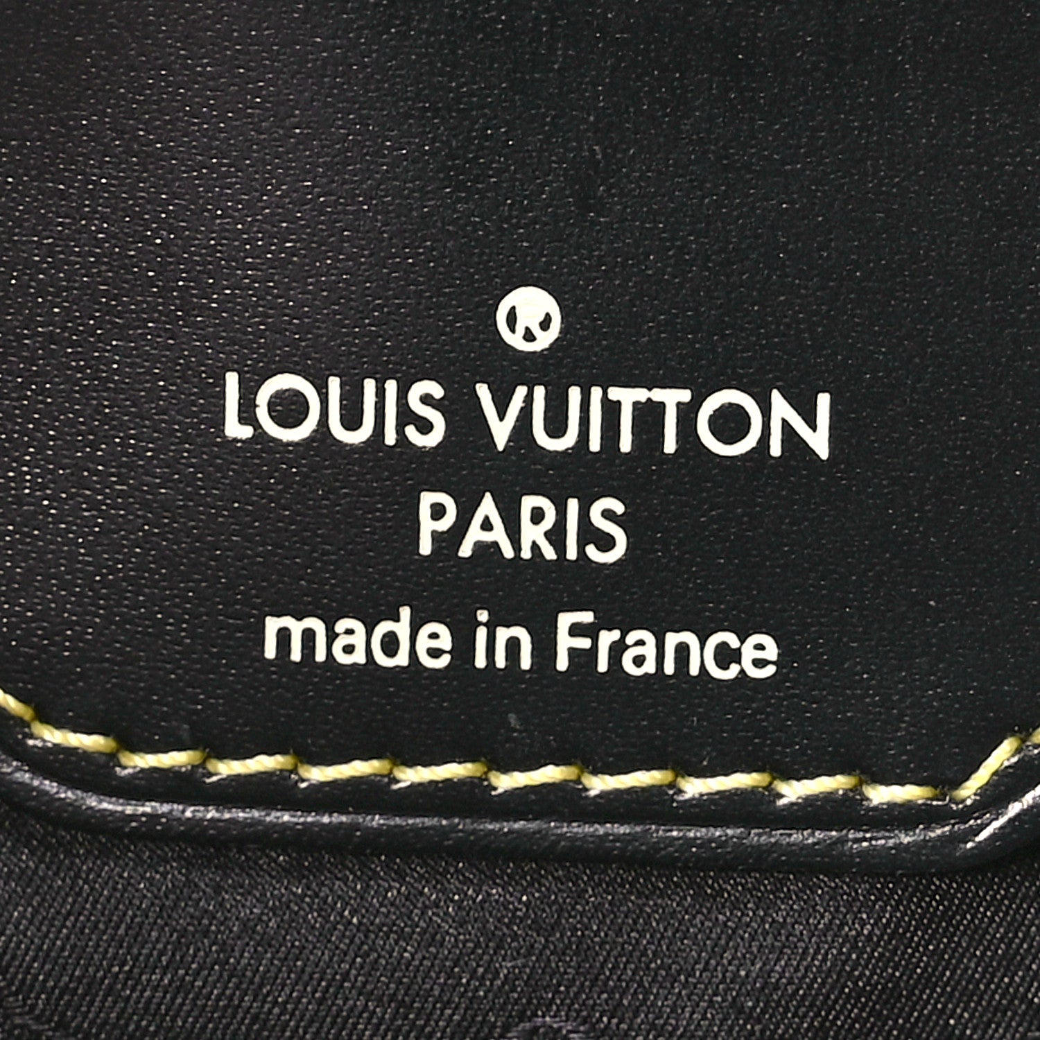 Louis Vuitton Suhali L Essentiel Black 6 of 9