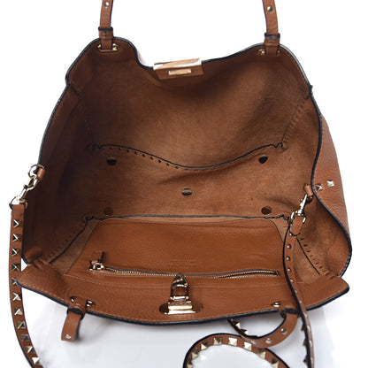 Valentino Garavani Pebbled Calfskin Medium Rockstud Tote Light Cuir 6 of 19