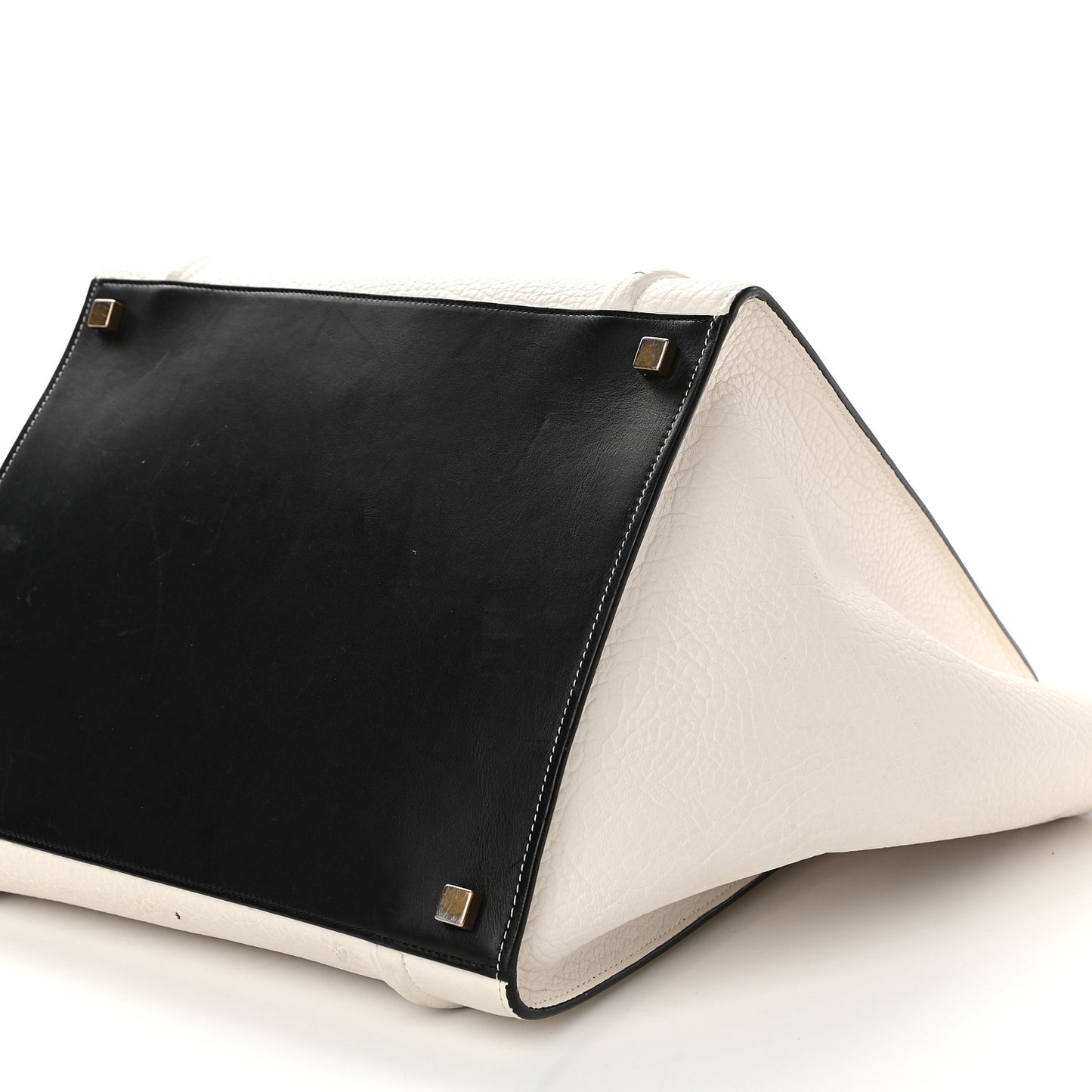 Bullhide Medium Phantom Luggage White