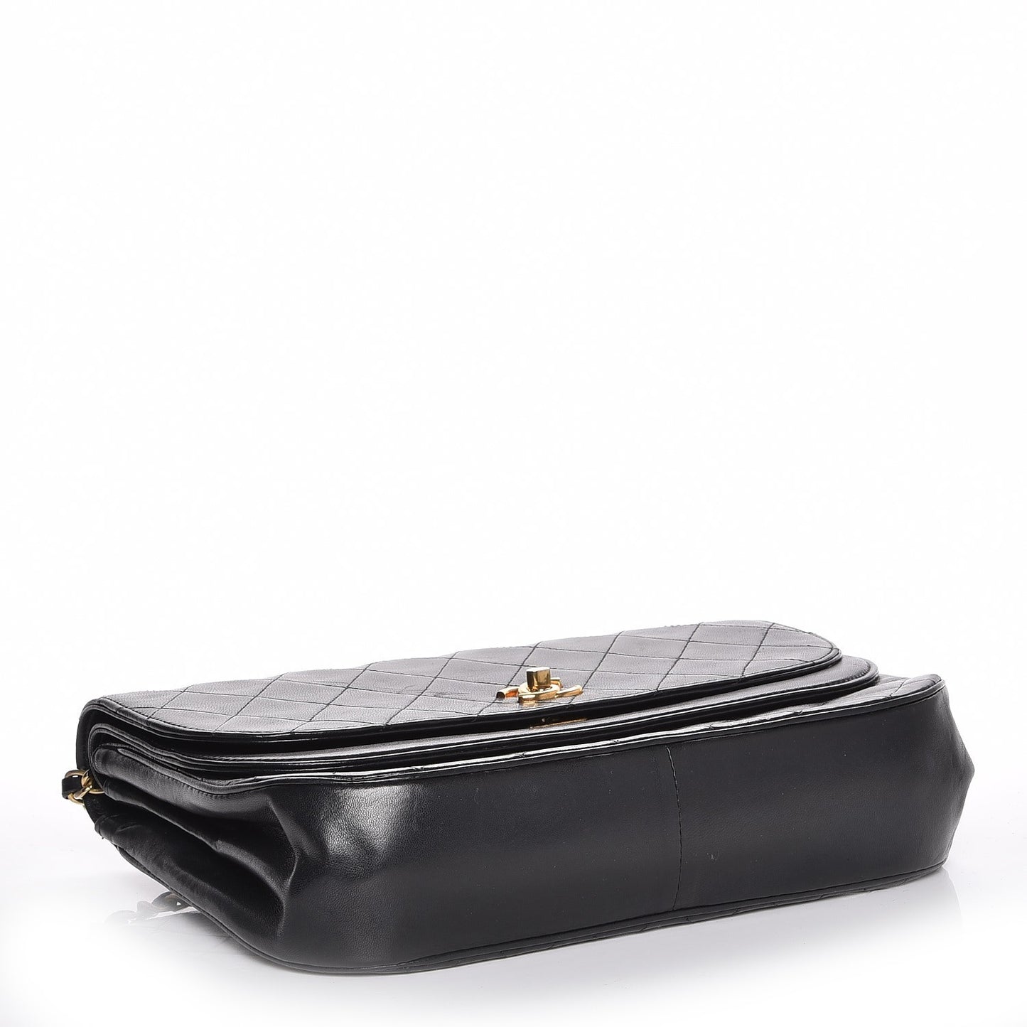 Lambskin Quilted Medium Round Double Flap Black