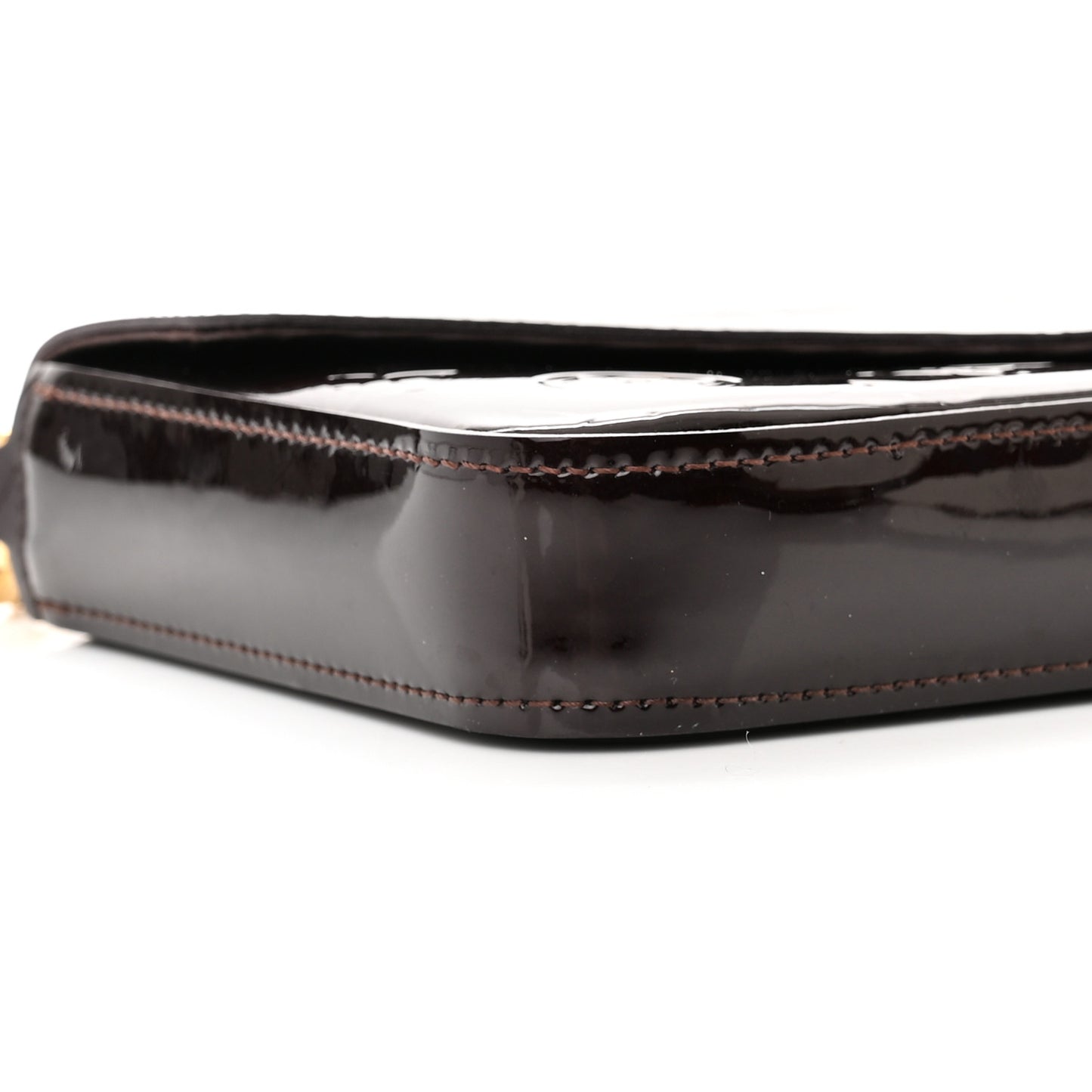 Vernis Pochette Felicie Chain Wallet Amarante