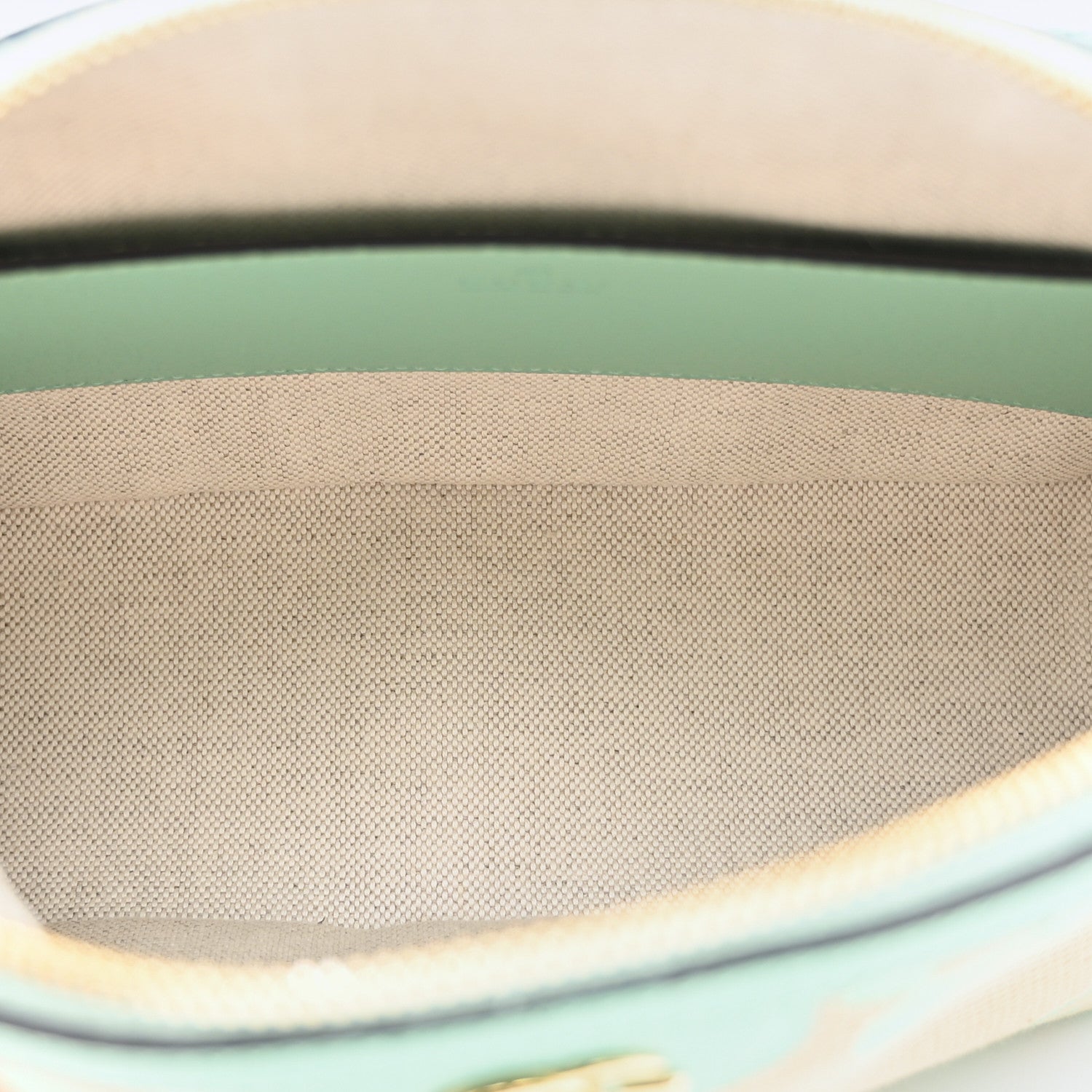 Gucci Monogram Jumbo GG Textured Dollar Calfskin Small Ophidia Dome Shoulder Bag Beige Pepperlight Mint 5 of 10