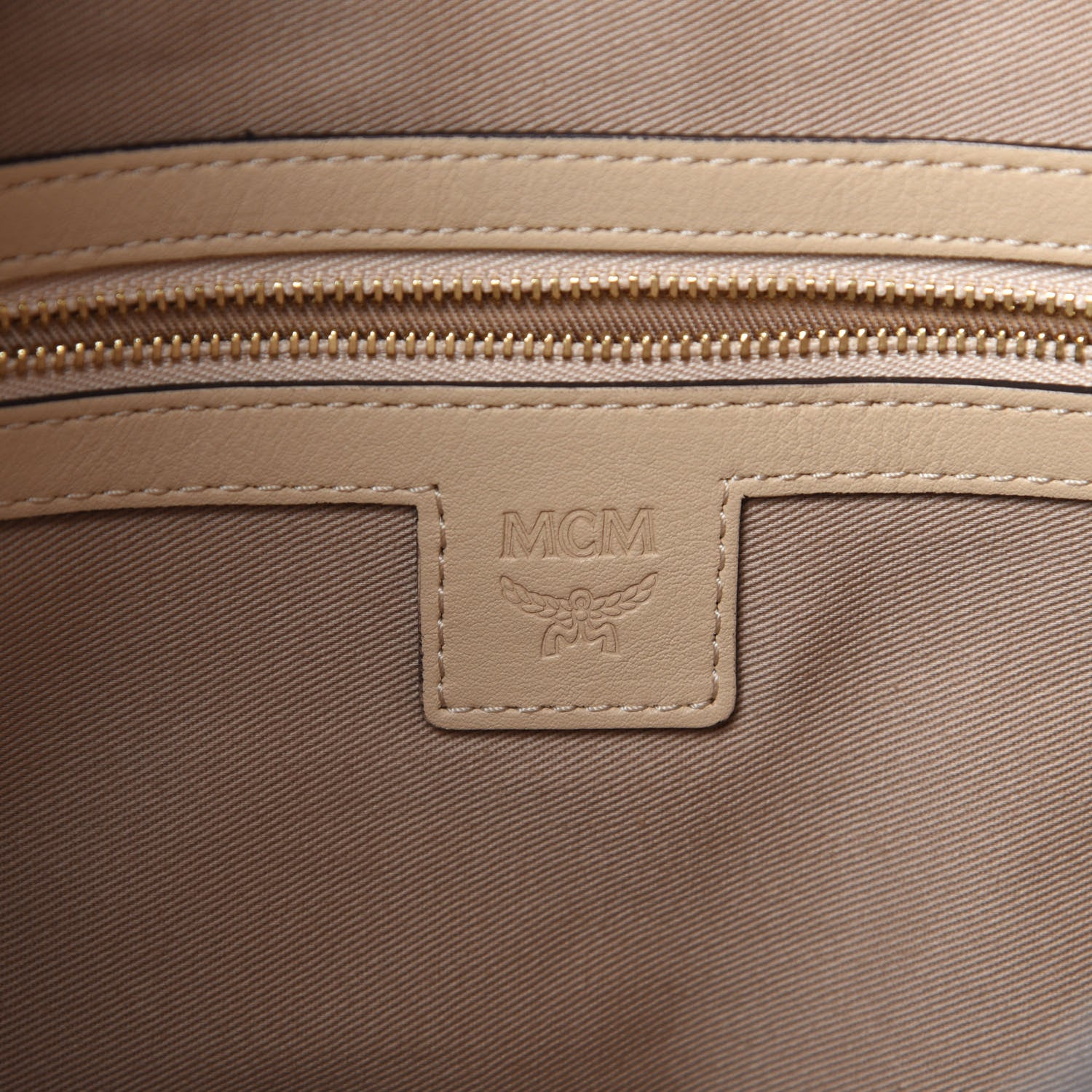 MCM Visetos Medium Klara Hobo Beige 8 of 11