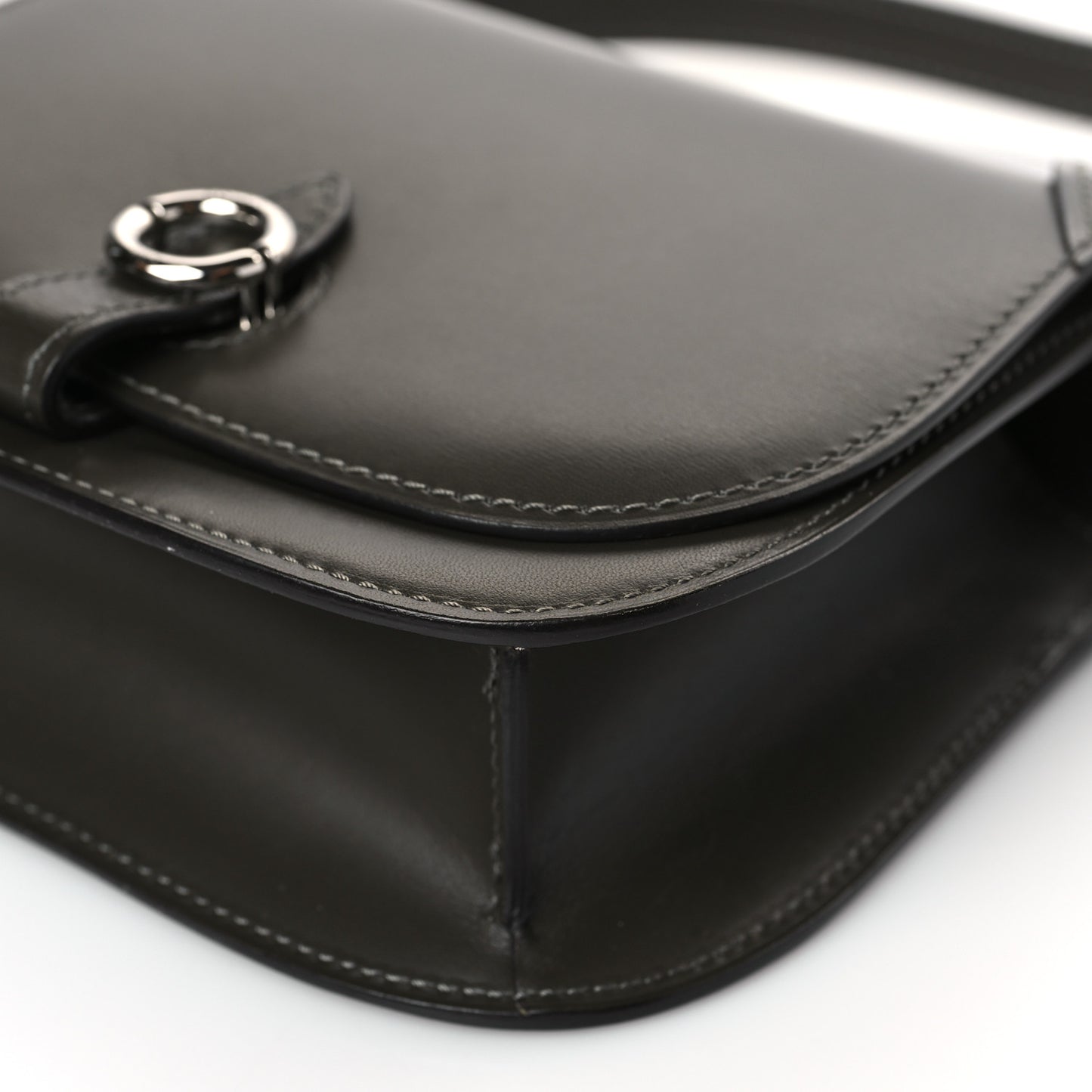 Box Calfskin Sac Mignon Kaki