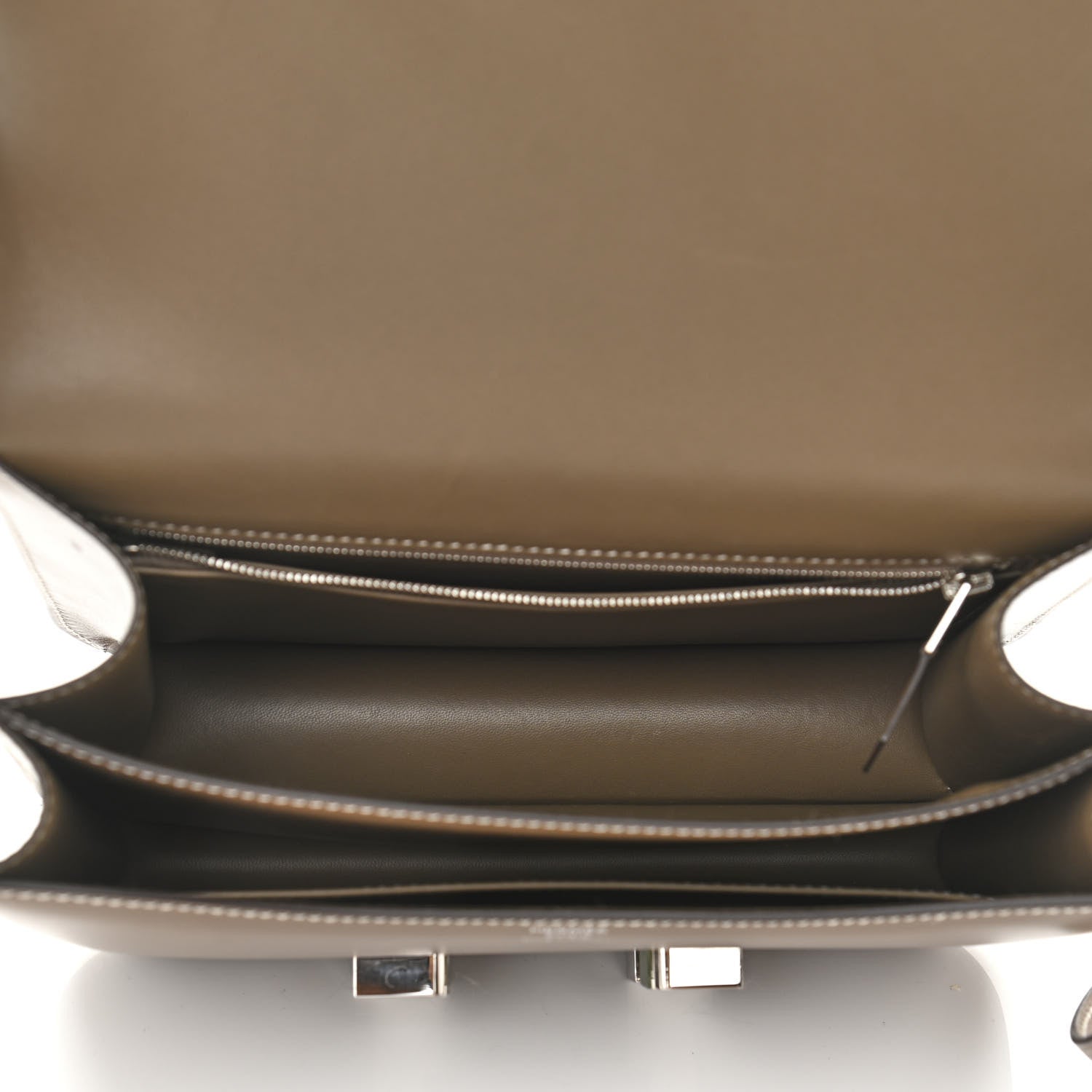 Hermes Tadelakt Constance 24 Etoupe 5 of 13