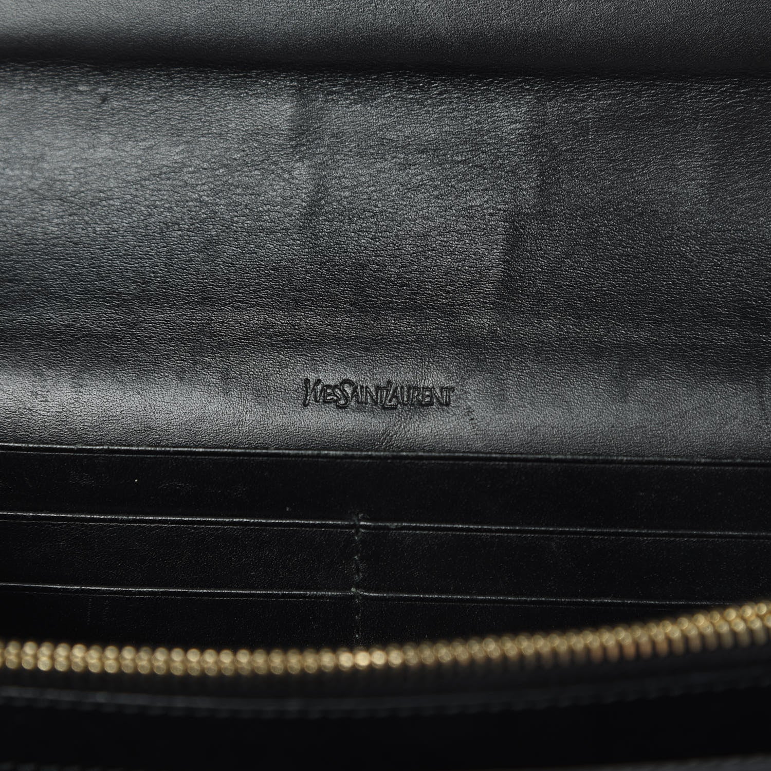 Saint Laurent Textured Patent Belle de Jour Chain Clutch Black 6 of 16