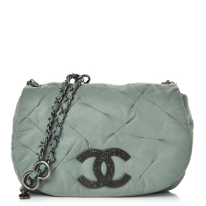 Chanel Iridescent Calfskin Glint Flap Green 1 of 8