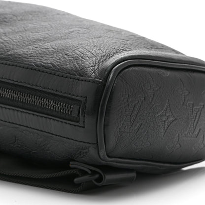 Louis Vuitton Monogram Shadow Chalk Slingbag  Black 9 of 10
