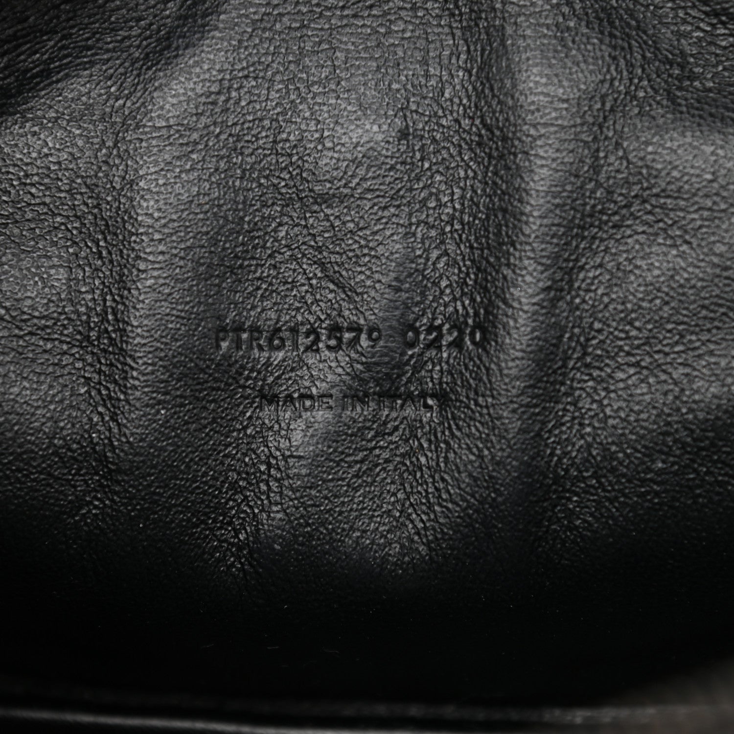 Saint Laurent Grain De Poudre Matelasse Monochrome Monogram Mini Lou Camera Bag Black 7 of 8