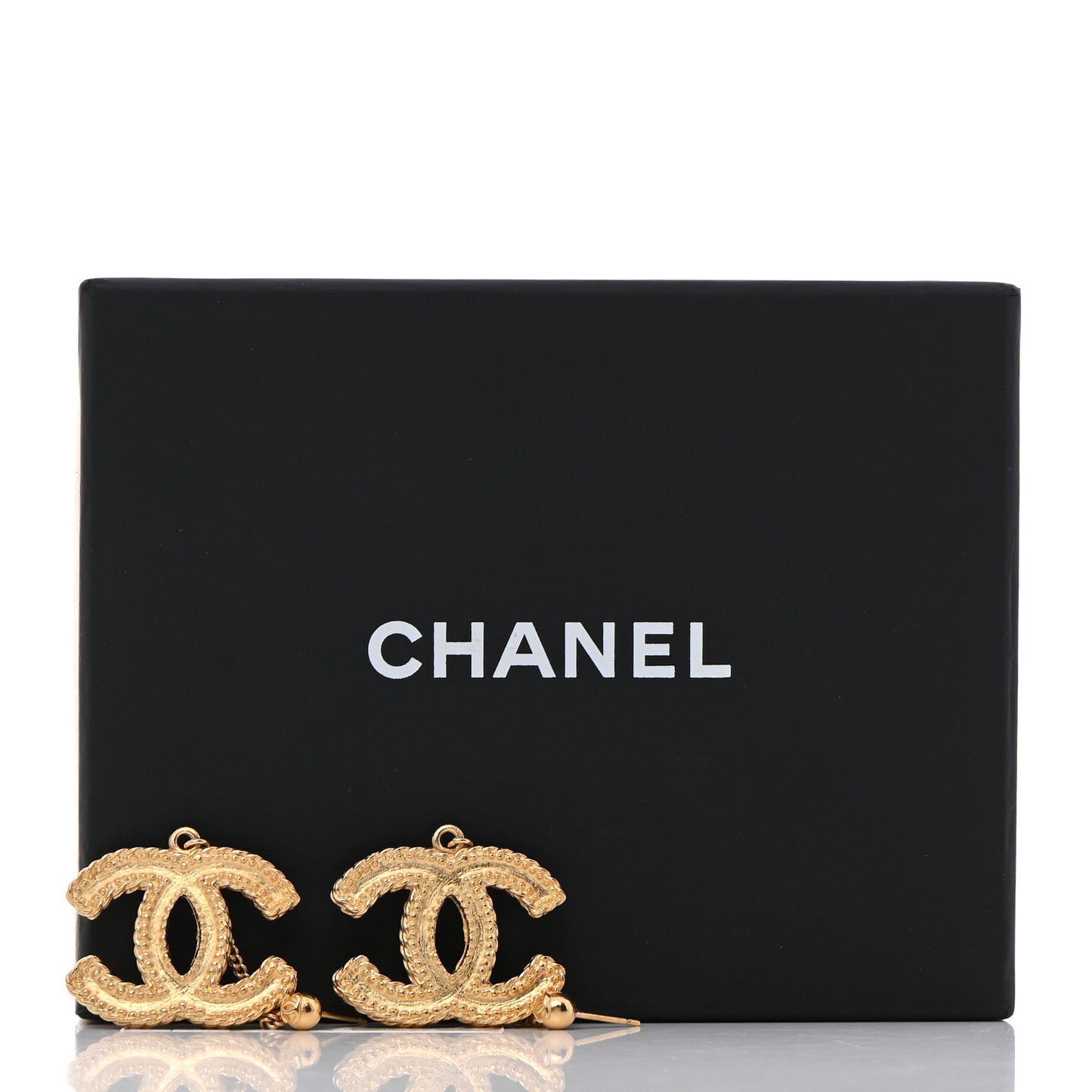 CC Drop Earrings Matte Gold