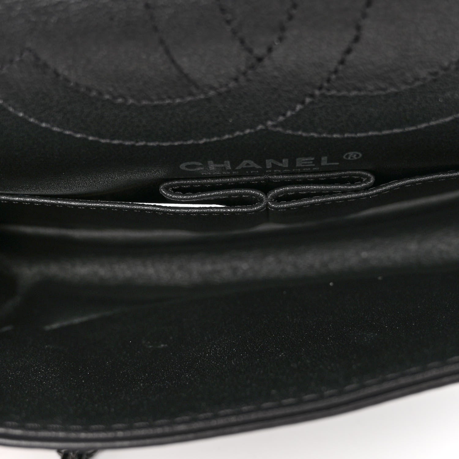 Chanel Aged Calfskin Quilted 2.55 Reissue 225 Flap So Black 5 of 10