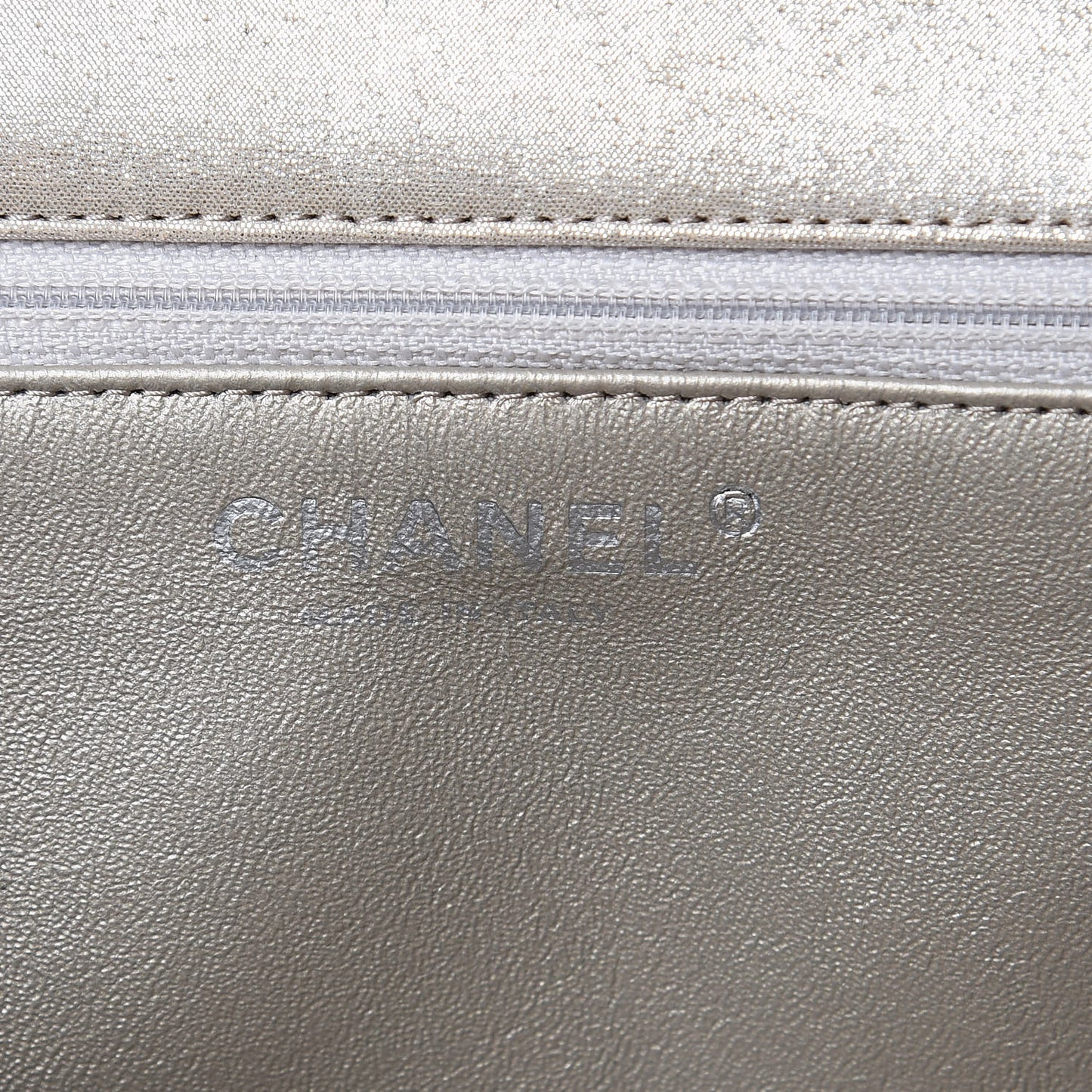 Iridescent Calfskin Quilted Large Roll 2.55 Reissue Clutch Light Gold