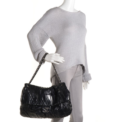 Chanel Glazed Calfskin Twisted Maxi Flap Black 2 of 7