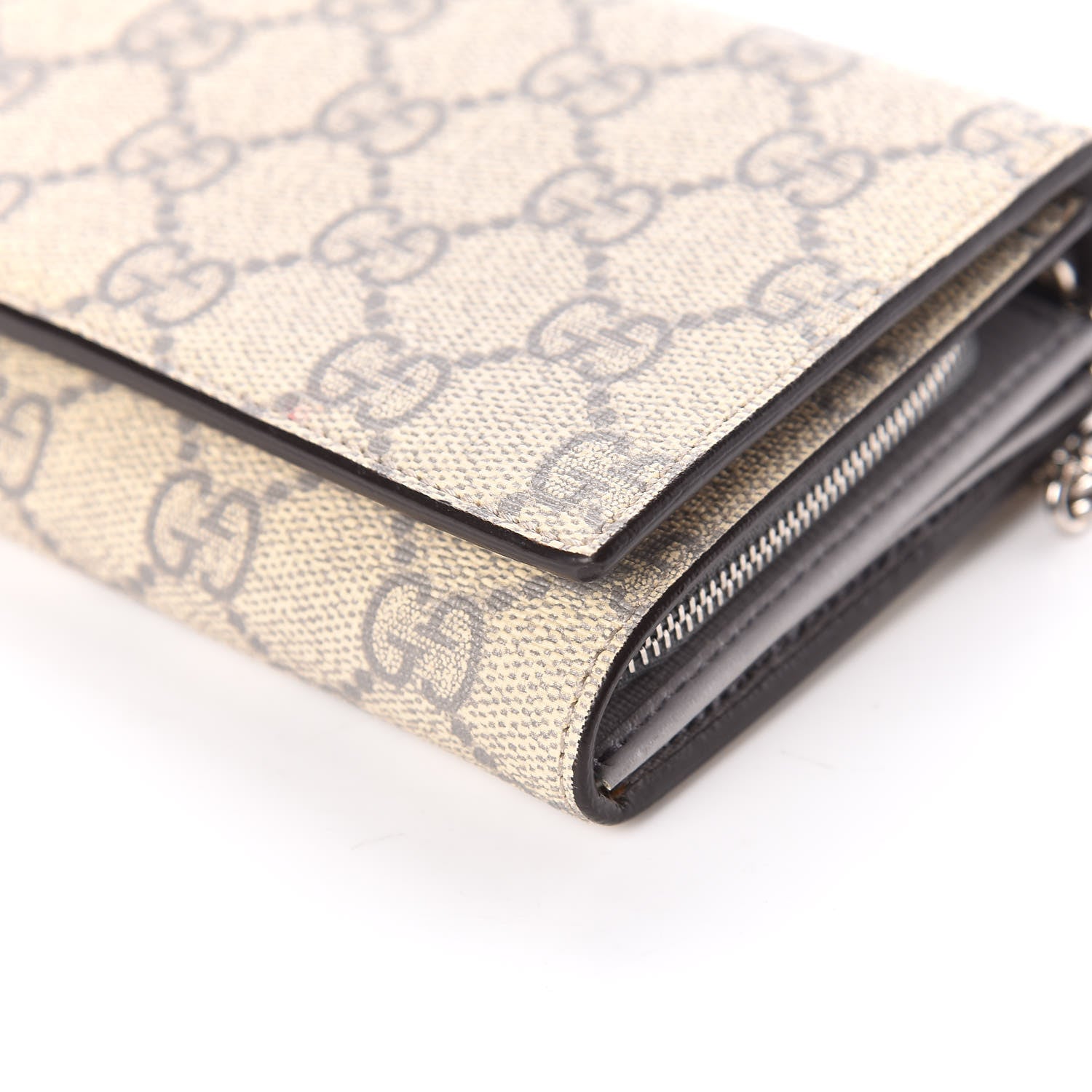 Gucci GG Supreme Monogram GG Pierce Chain Clutch Wallet Ecru Grigio 6 of 10
