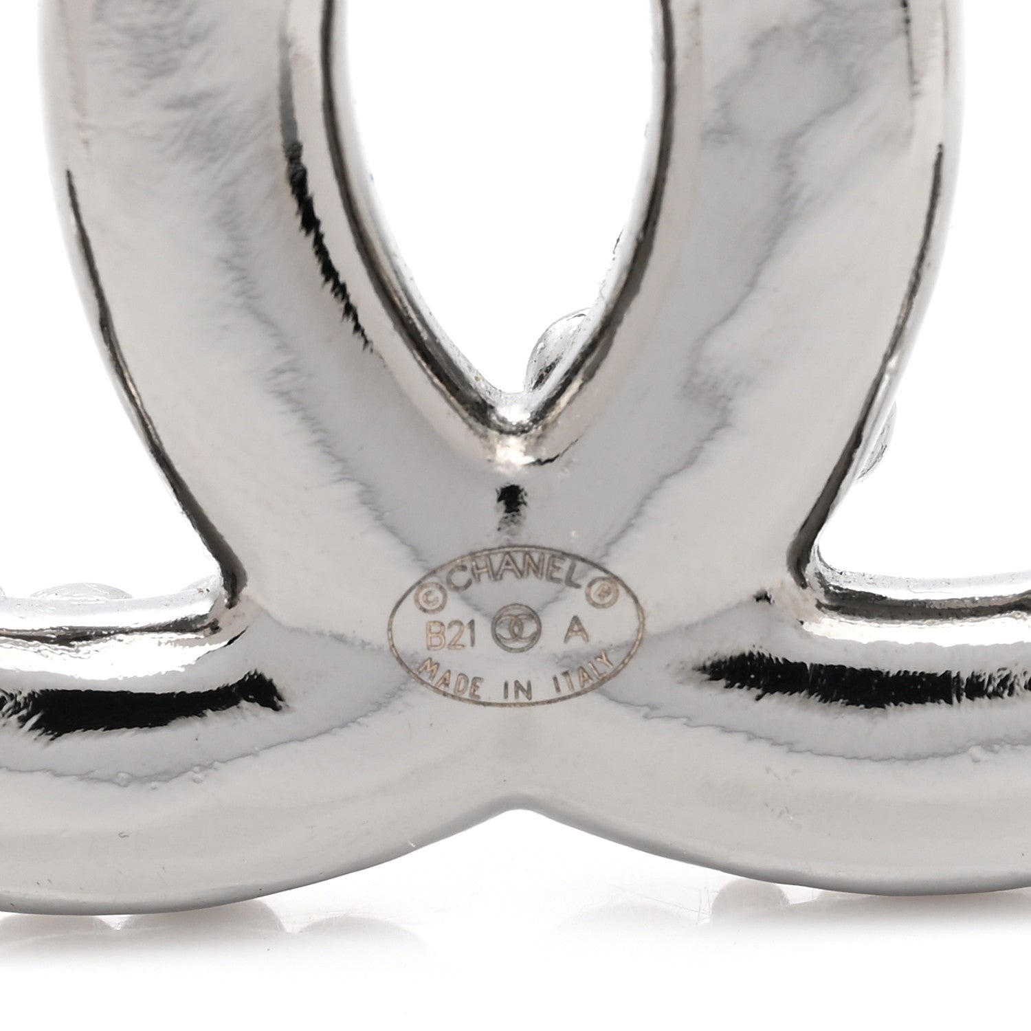 Chanel Pearl Crystal CC Brooch Ruthenium 4 of 4