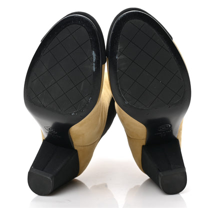 Chanel Suede Kidskin Crossgrain Cap Toe CC Short Ankle Boots 38 Beige Black 5 of 8