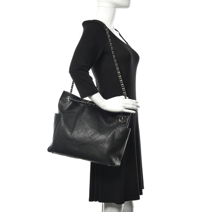 Chanel Caviar Stitched Medium CC Pocket Hobo Black 2 of 10