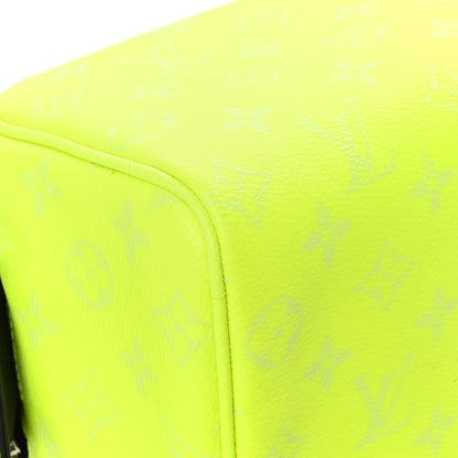 Louis Vuitton Taigarama Dopp Kit Toilet Pouch Neon Yellow 8 of 12