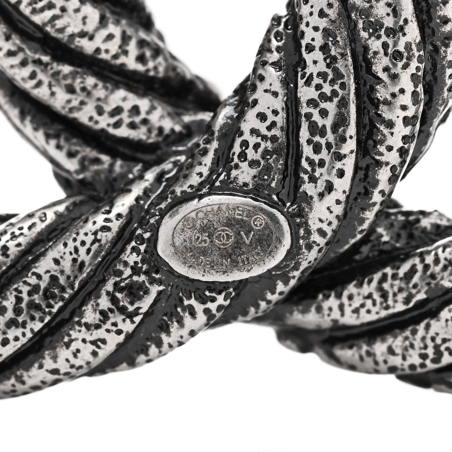 Chanel Ruthenium Twisted CC Brooch 4 of 4