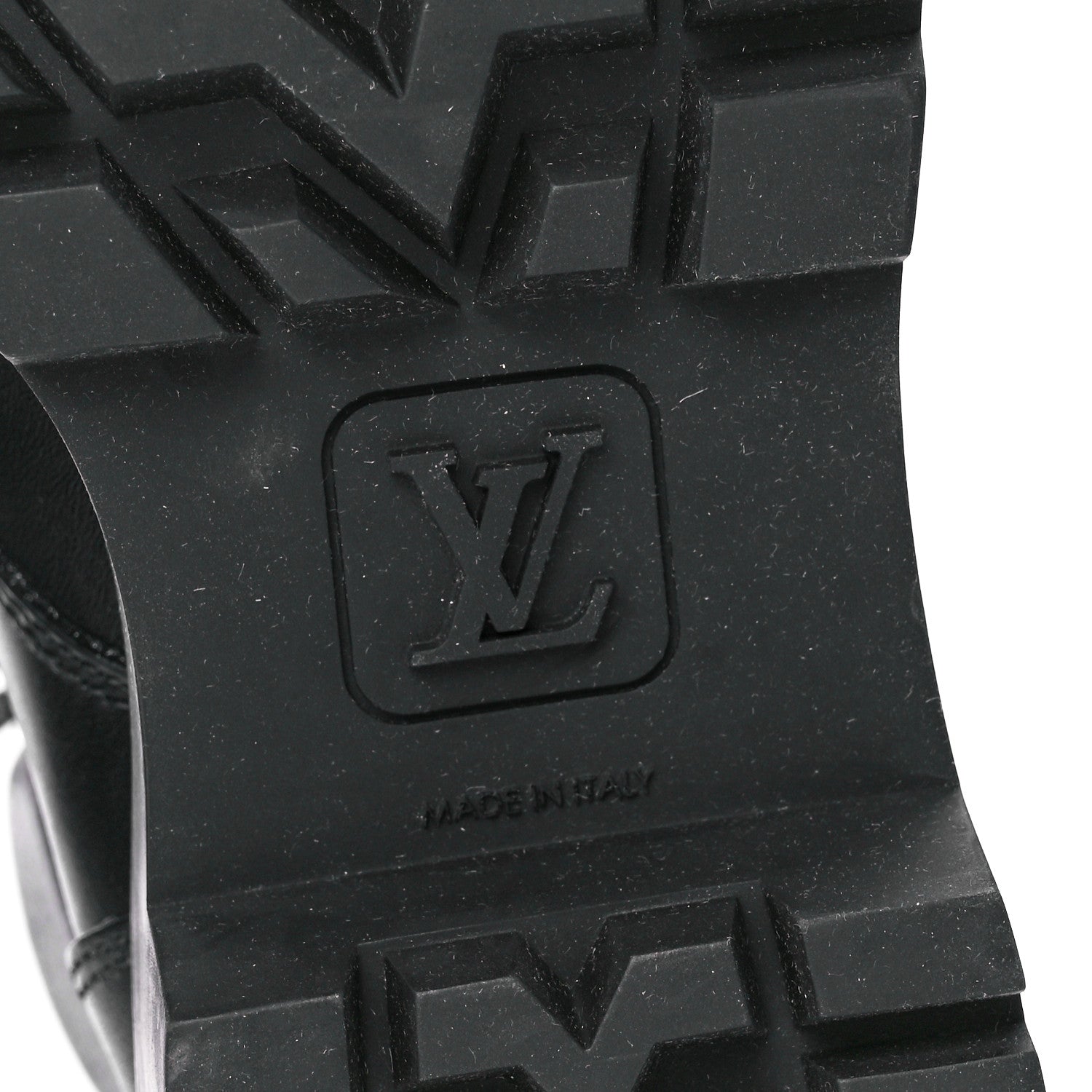 Louis Vuitton Calfskin Monogram Territory Flat Ranger Boots 37.5 Black 6 of 8