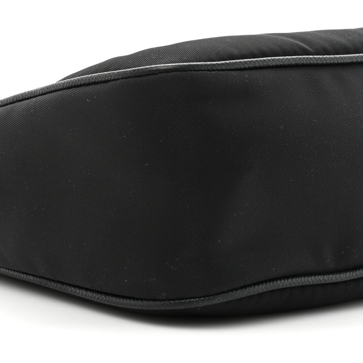 Prada Saffiano Lux Re-Edition 2005 Shoulder Bag Black 14 of 28