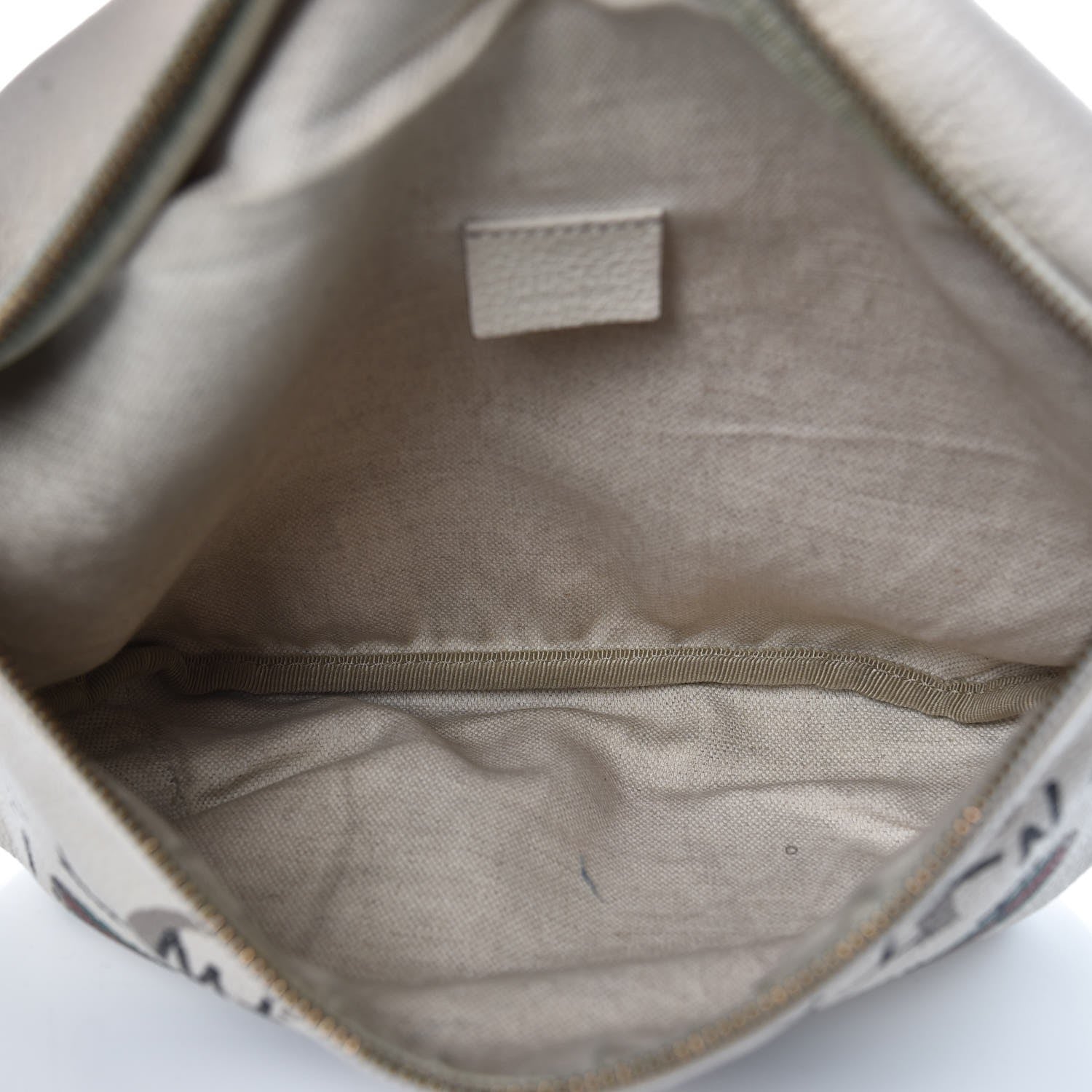 Gucci Grained Calfskin Coco Capitan Logo Belt Bag White 5 of 12