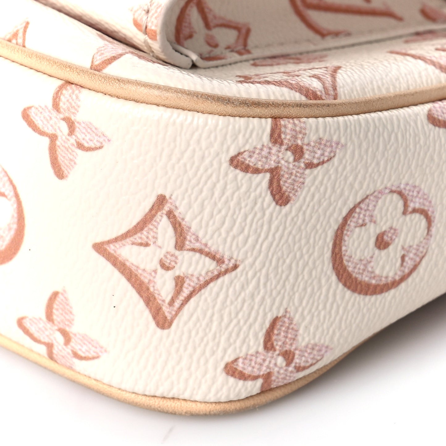 Monogram Fall For You Maxi Multi Pochette Accessories Beige Clair