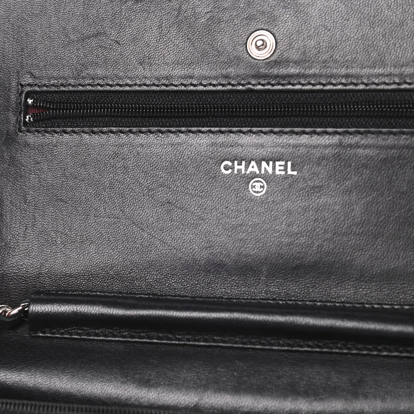 Lambskin Quilted Wallet On Chain WOC Black