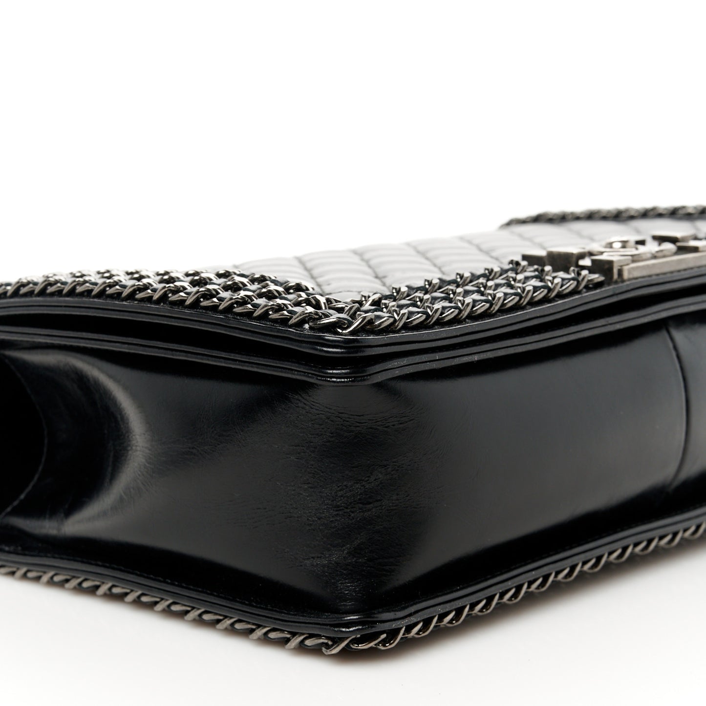 Glazed Calfskin Quilted New Medium Boy Chained Flap Black