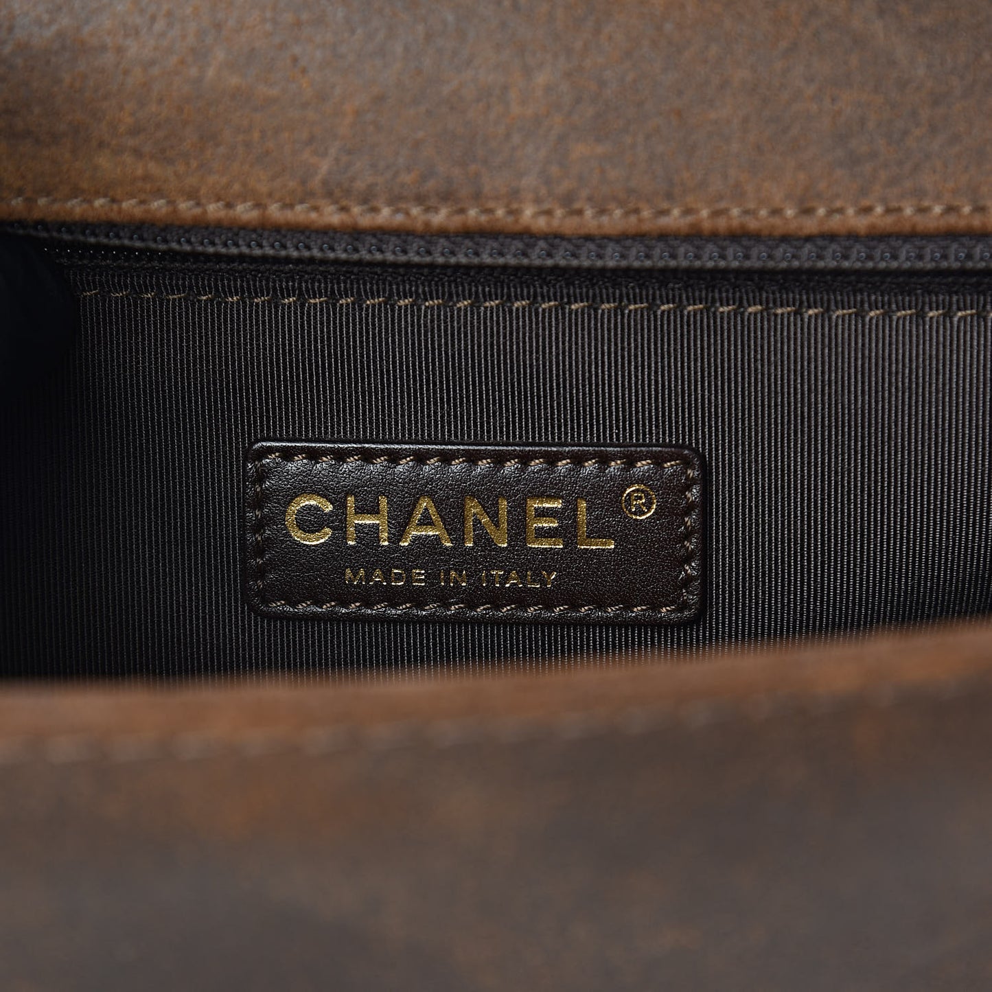 Aged Calfskin Nubuck Quilted Large Boy Flap Burgundy