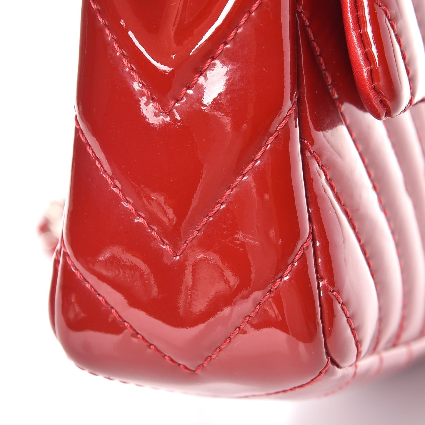 Patent Chevron Quilted Medium Single Flap Red