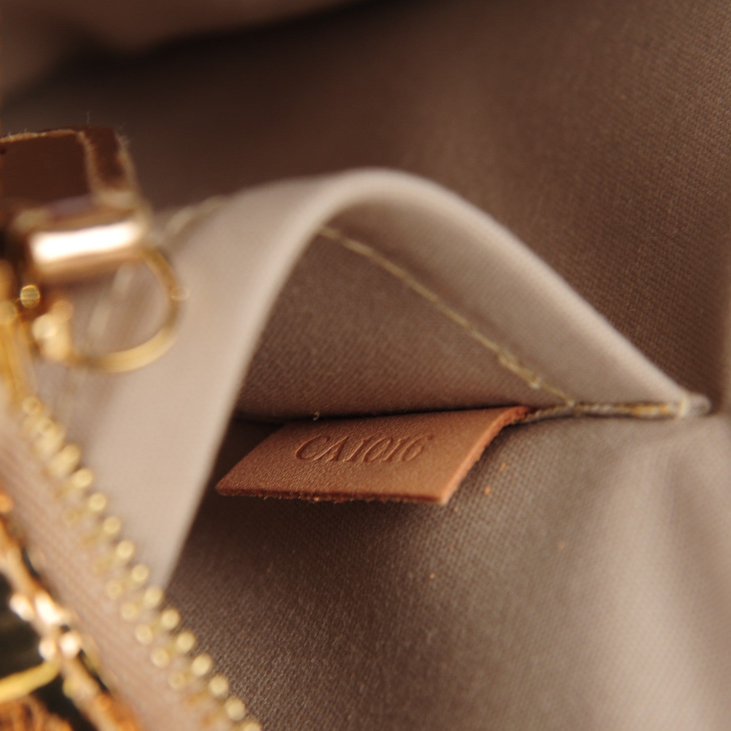 Louis Vuitton Monogram Miroir Inventeur Pochette Plat Dore Gold 7 of 7