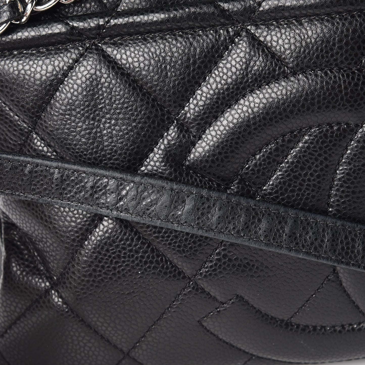 Caviar Quilted Timeless CC Soft Tote Black
