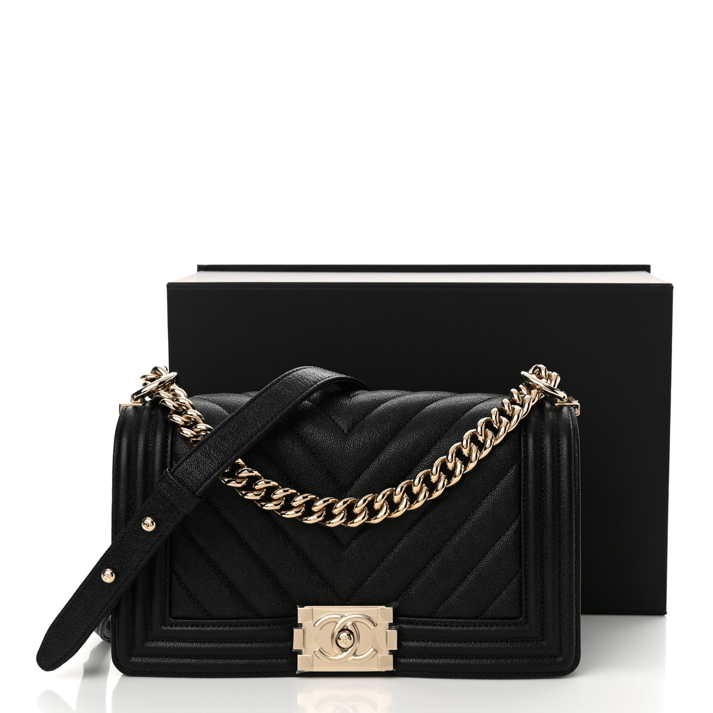 Caviar Chevron Quilted Medium Boy Flap Black